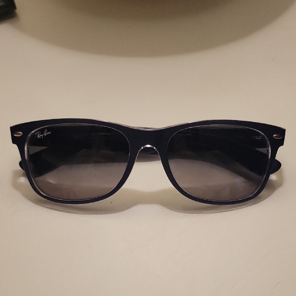 Ray-Ban Classic New Wayfarer Sunglasses